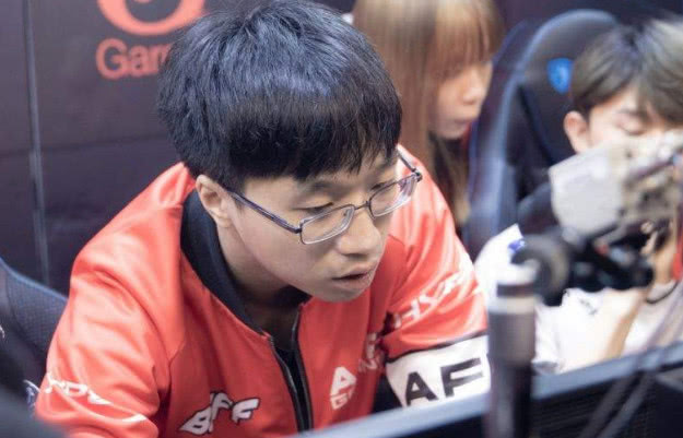 篮球最后两
